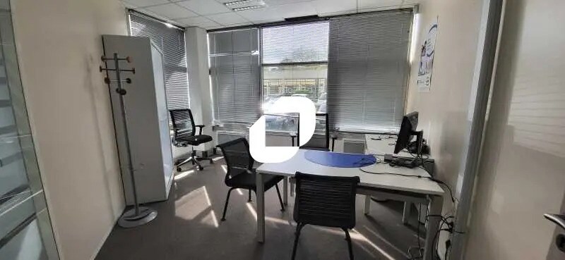 Bureau dans Pessac à vendre - Photo de l’immeuble – Image 3 sur 4