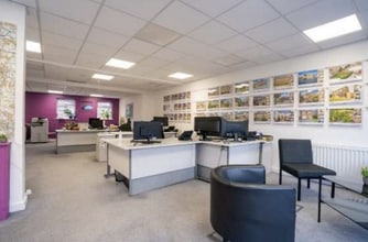 599-601 Wakefield Rd, Huddersfield à louer Photo intérieure– Image 2 sur 4