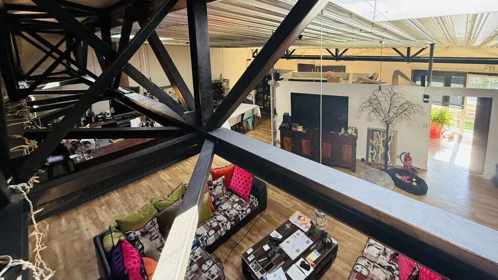 Bureau dans Vannes à vendre - Photo de l’immeuble – Image 1 sur 8