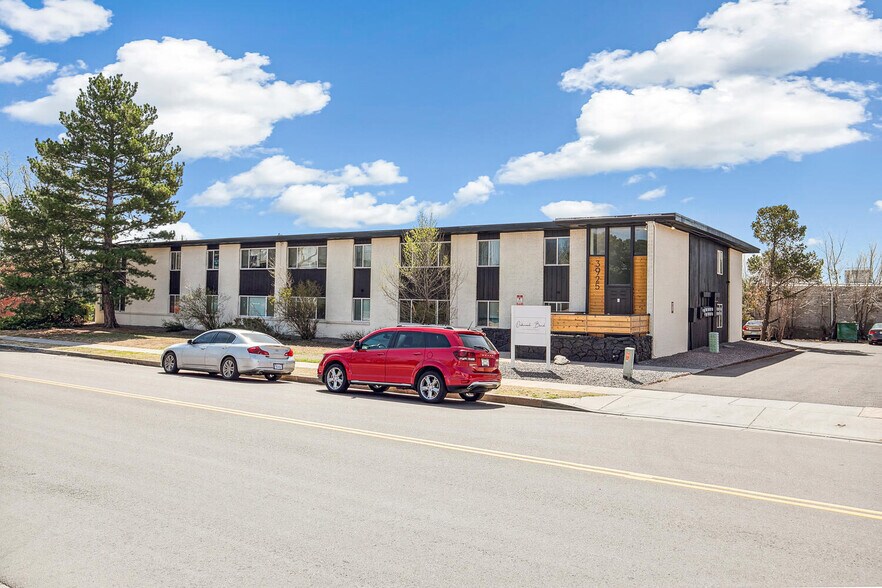 3925 E San Miguel St, Colorado Springs, CO à vendre - Photo de l’immeuble – Image 3 sur 53