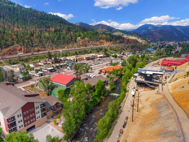 2448 Colorado Blvd, Idaho Springs, CO à vendre - Photo de l’immeuble – Image 3 sur 9