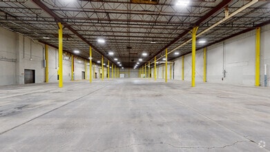 901 Wayne St, Niles, MI à louer Numérisation 3D Matterport– Image 1 sur 26