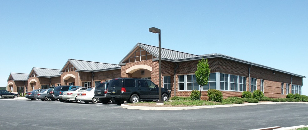 495 Highland Blvd, Coatesville, PA à louer - Photo de l’immeuble – Image 3 sur 3