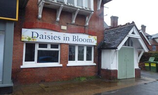 Plus de détails pour High St, Hawkhurst - Local commercial à louer