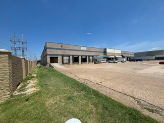 Plus de détails pour 2125-2127 Exchange Dr, Arlington, TX - Local d'activités à louer