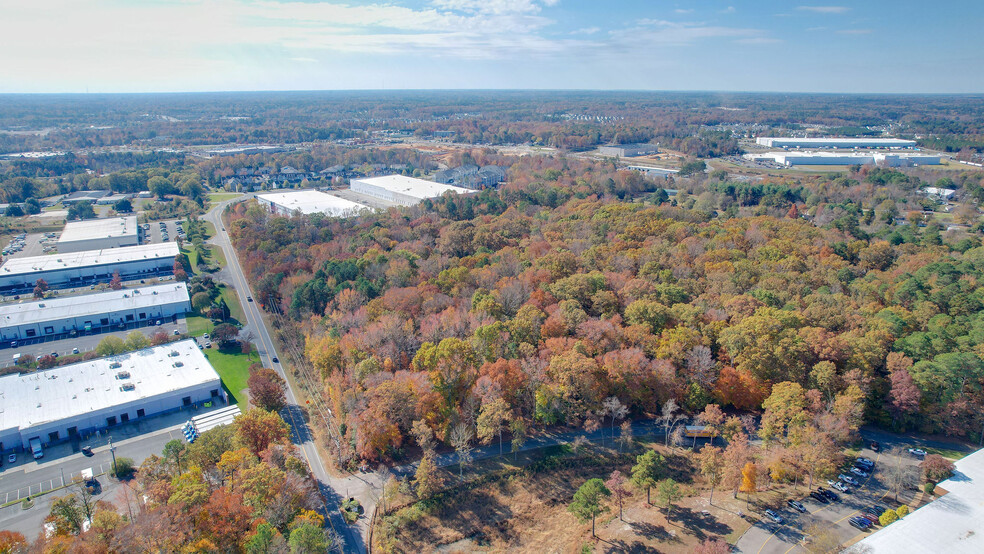 0 Lakeridge Parkway, Ashland, VA à louer - Photo de l’immeuble – Image 3 sur 15