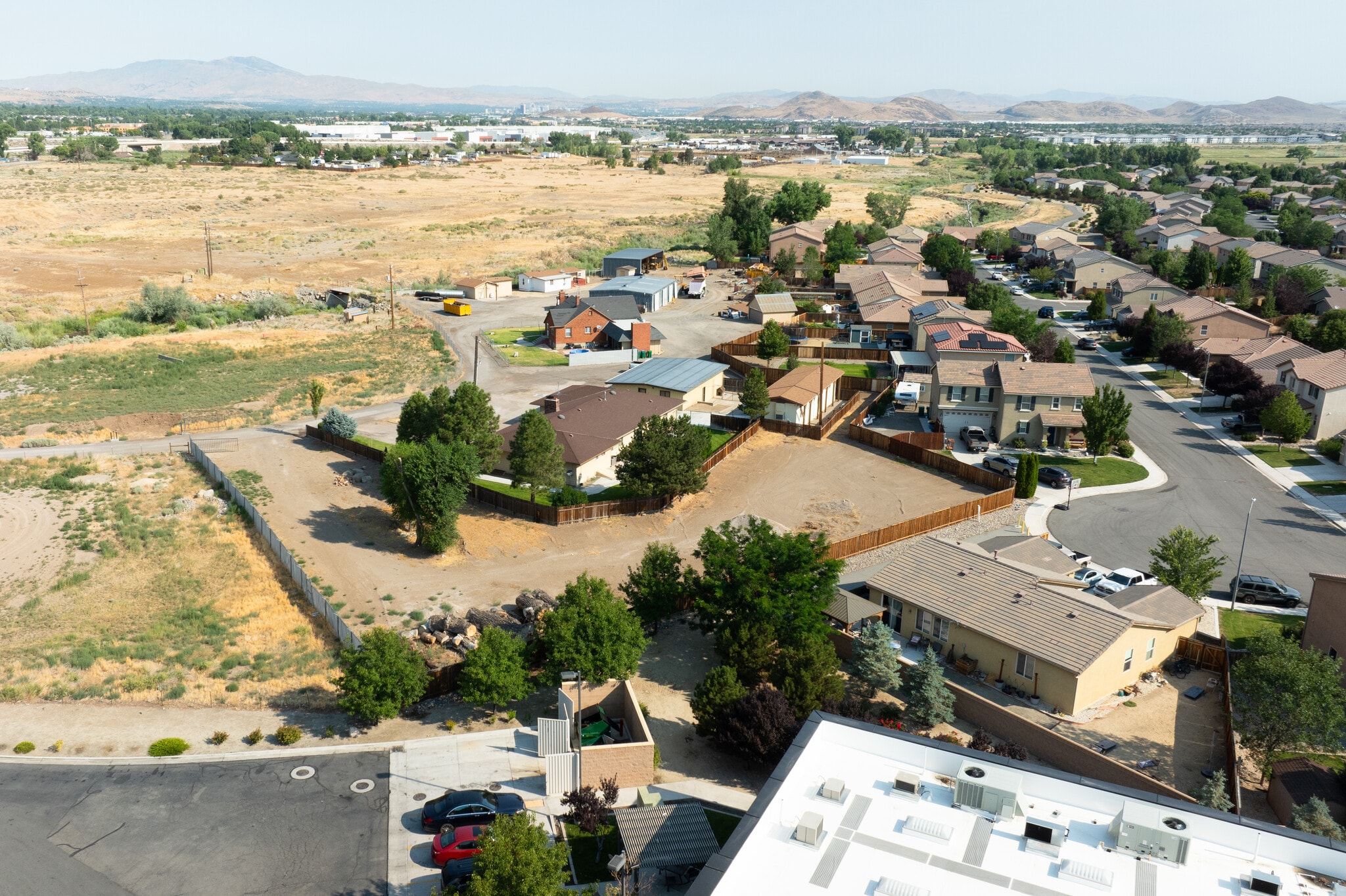 505 Geiger Grade Rd, Reno, NV à vendre Photo principale– Image 1 sur 12