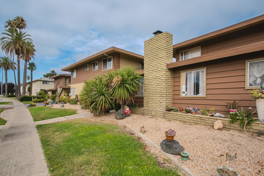 4567-4575 Hamilton Ave, San Jose, CA à vendre - Photo de l’immeuble – Image 1 sur 17