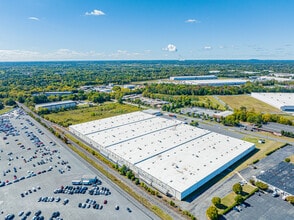 11701 Goodrich Dr, Charlotte, NC à louer Aérien– Image 1 sur 1