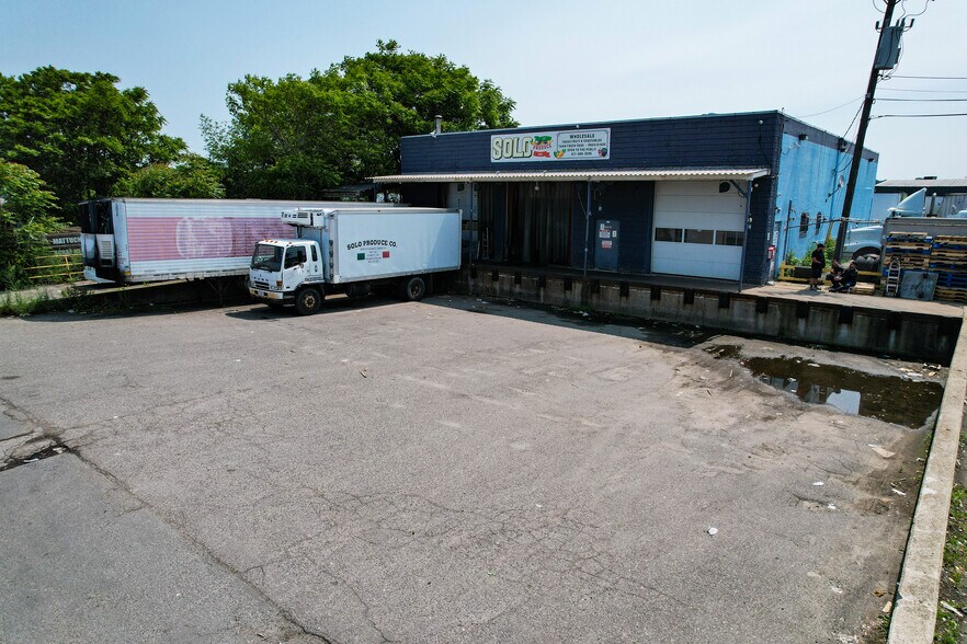 85 Market St, Chelsea, MA à vendre - Photo de l’immeuble – Image 3 sur 9