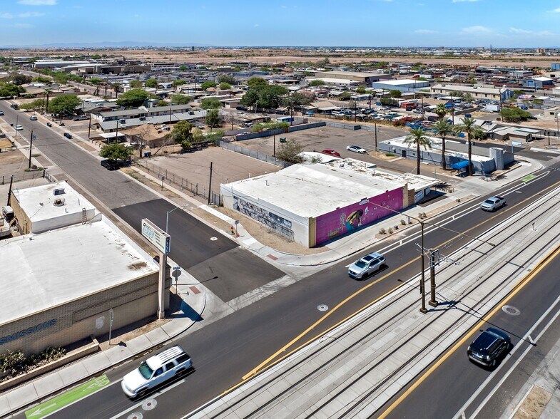 3820 S Central Ave, Phoenix, AZ à louer - Photo de l’immeuble – Image 2 sur 14
