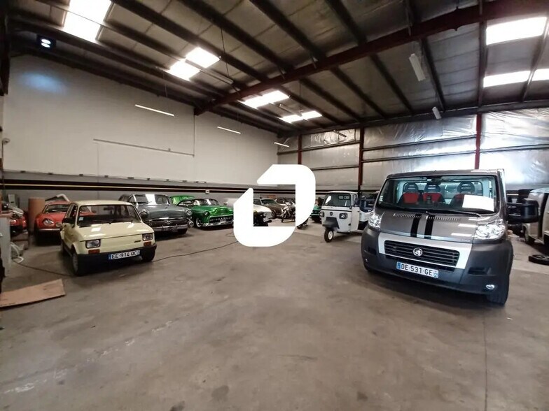 Local d’activités dans Lagny-sur-Marne à louer - Photo de l’immeuble – Image 3 sur 11