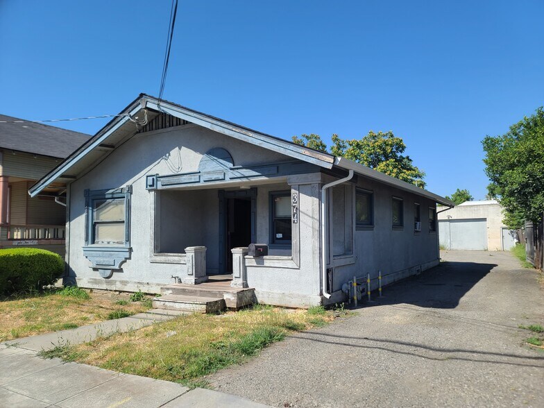 374 Josefa St, San Jose, CA à vendre - Photo principale – Image 1 sur 13