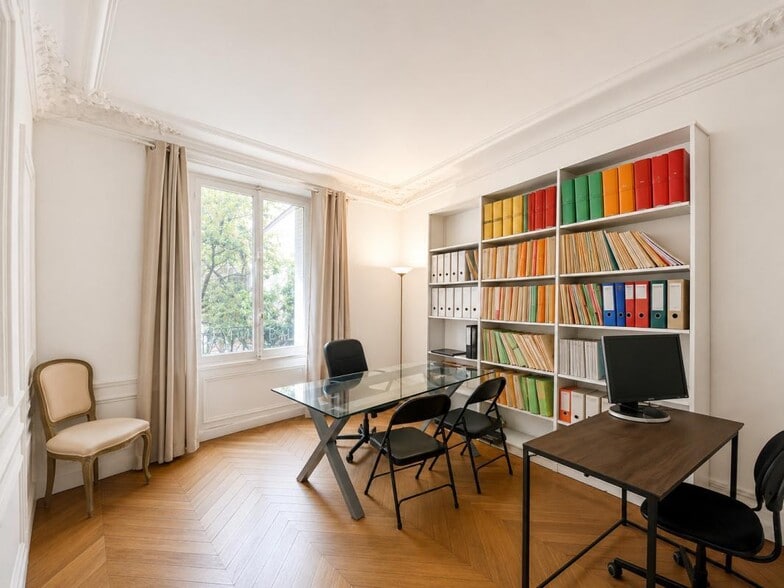 Bureau dans Paris à louer - Photo de l’immeuble – Image 2 sur 7