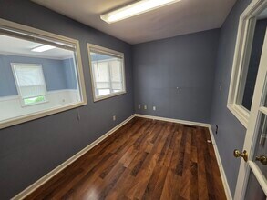 1403 Scottsville Rd, Bowling Green, KY à louer Photo intérieure– Image 2 sur 5