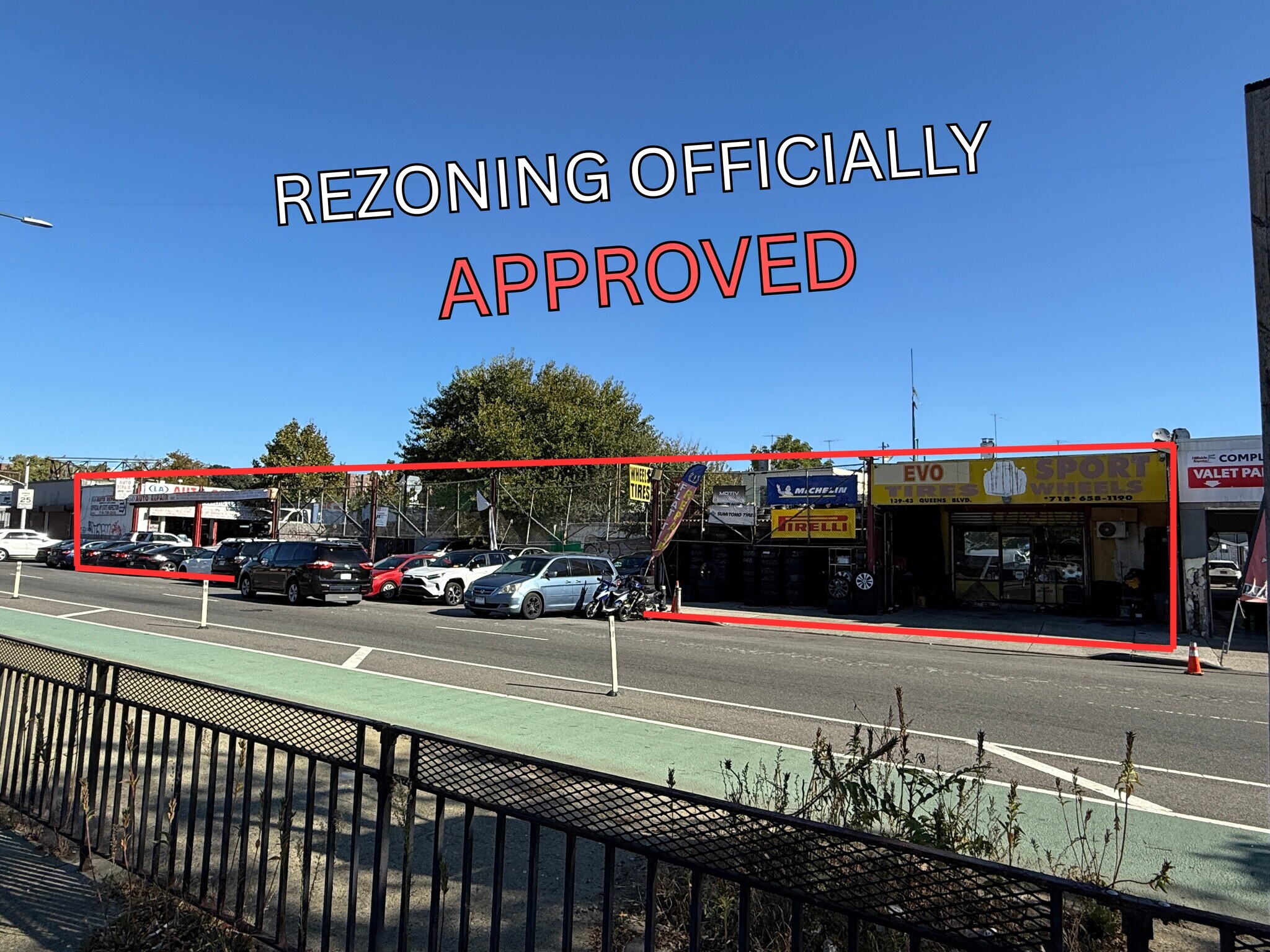 13943 Queens Blvd, Jamaica, NY à vendre Photo de l’immeuble– Image 1 sur 4