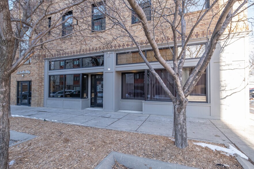 100-114 E Walnut St, Mankato, MN à louer - Photo de l’immeuble – Image 3 sur 6