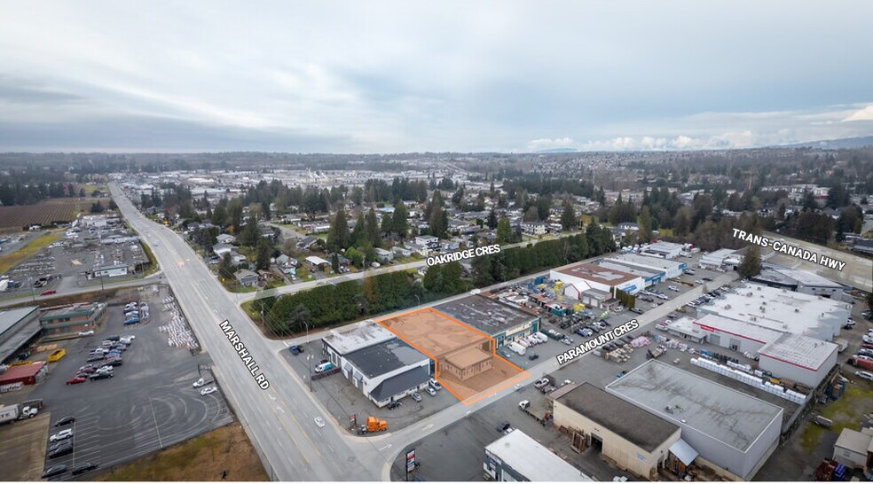 2031 Paramount Cres, Abbotsford, BC à louer - Photo de l’immeuble – Image 1 sur 6
