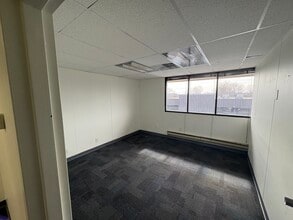 127 Gaither Dr, Mount Laurel, NJ à louer Photo intérieure– Image 2 sur 3