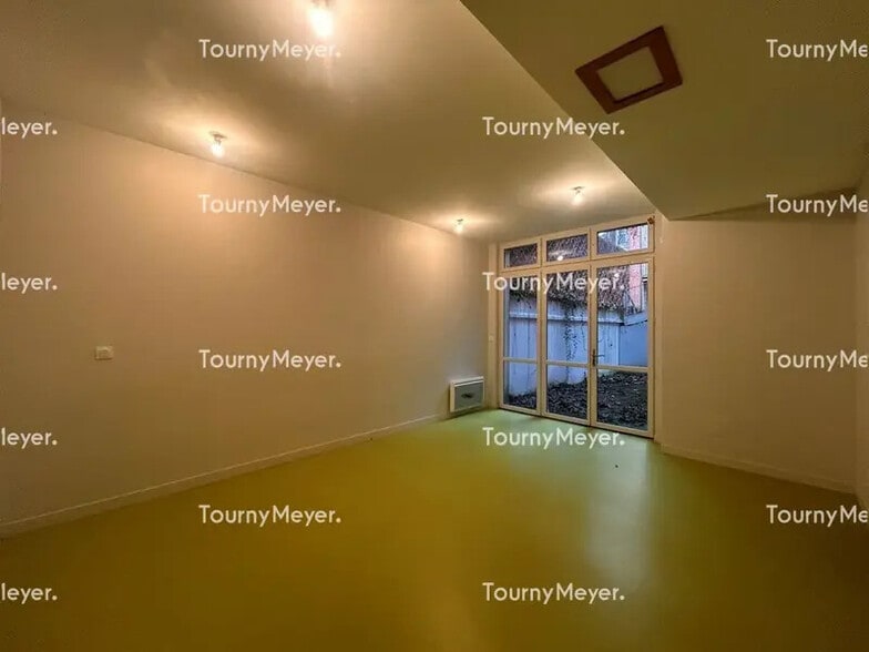 31 Rue Roquelaine, Toulouse à louer - Photo de l’immeuble – Image 3 sur 8