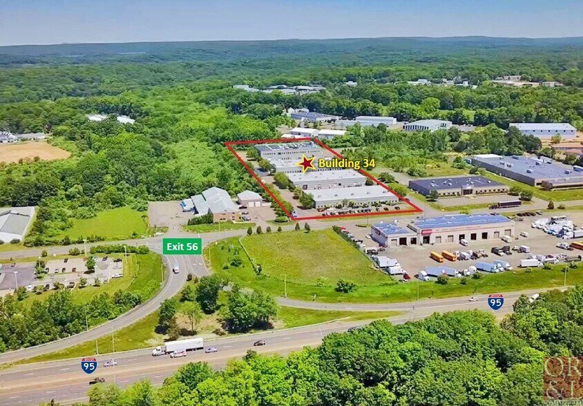 34 E Industrial Rd, Branford, CT à louer - Photo de l’immeuble – Image 1 sur 20