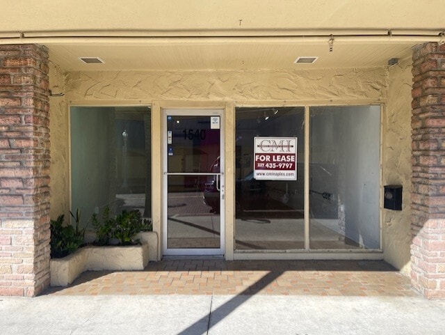 1528-1544 Broadway, Fort Myers, FL à louer Photo de l’immeuble– Image 1 sur 6