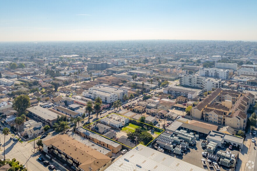6313-6319 Brynhurst Ave, Los Angeles, CA à vendre - Photo de l’immeuble – Image 1 sur 20