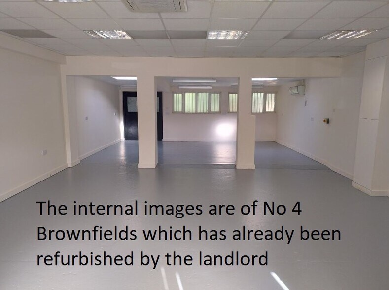 2-14 Brownfields, Welwyn Garden City à louer - Photo de l’immeuble – Image 3 sur 6