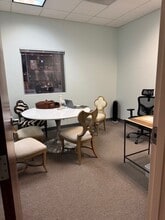 875 E Patriot Blvd, Reno, NV à louer Photo intérieure– Image 2 sur 2