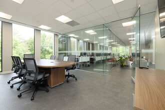 56 Perimeter Ctr E, Atlanta, GA à louer Photo intérieure– Image 2 sur 8
