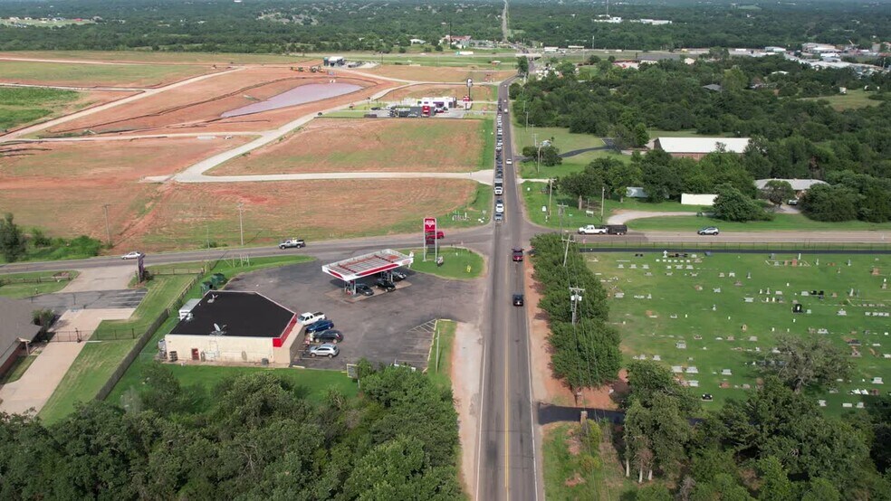 6800 N Sooner Rd, Oklahoma City, OK à vendre - Vidéo sur l’annonce professionnelle – Image 2 sur 9