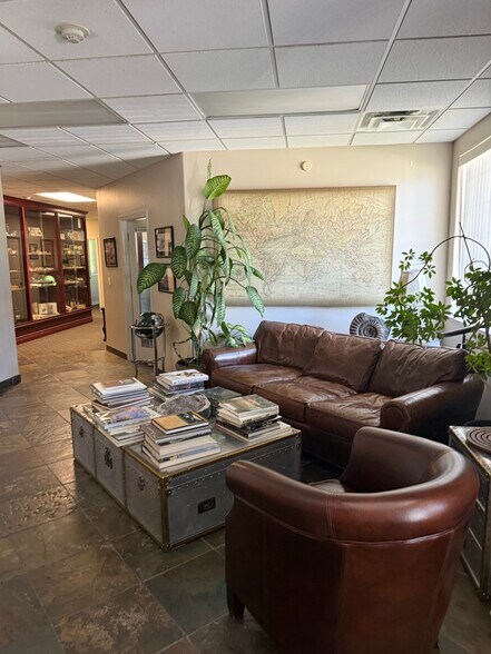 970 Caughlin Crossing, Reno, NV à louer - Photo de l’immeuble – Image 3 sur 8
