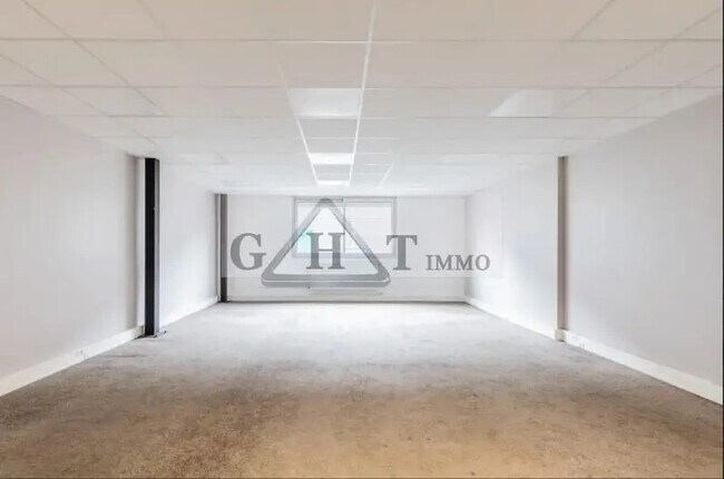 Plus de détails pour Industriel/Logistique à vendre