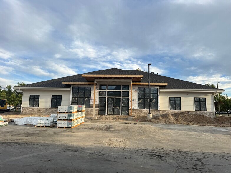1798 N State St, Orem, UT à louer - Photo de l’immeuble – Image 1 sur 7