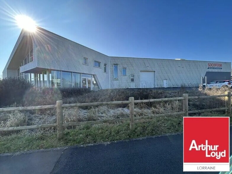 Local d’activités dans Marly à louer - Photo de l’immeuble – Image 1 sur 15
