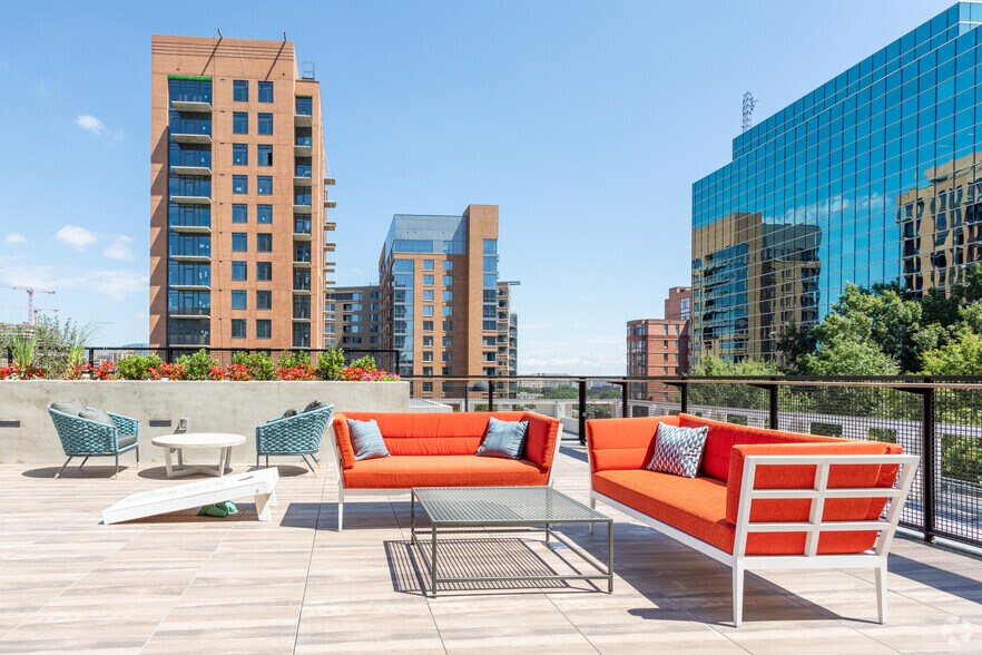1515 N Courthouse Rd, Arlington, VA à louer - Photo principale – Image 1 sur 6
