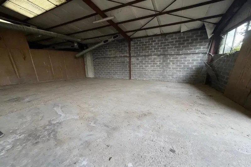 Industriel/Logistique dans Bernay à vendre - Photo intérieure – Image 3 sur 5