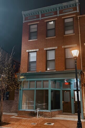 Plus de détails pour 817 N Howard St, Baltimore, MD - Local commercial à louer