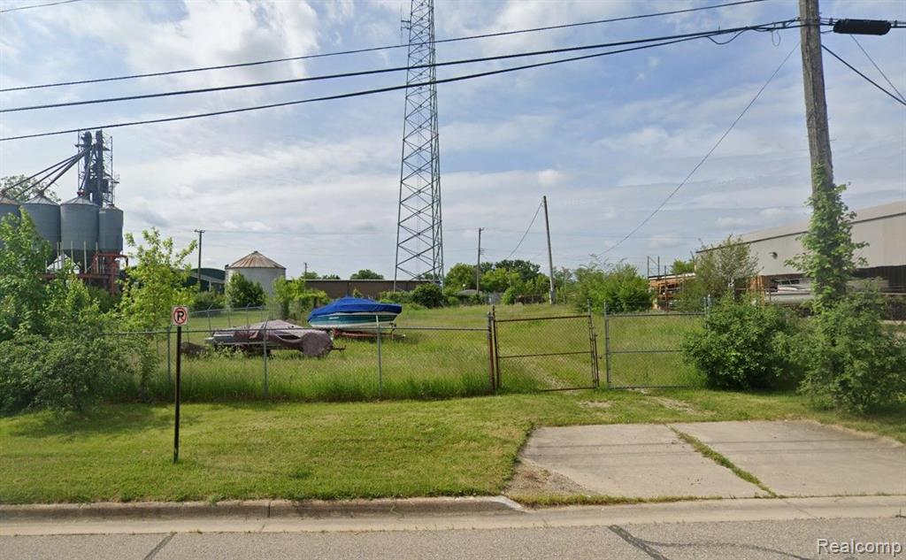 V/L Howard, Lapeer, MI à louer Photo principale– Image 1 sur 3