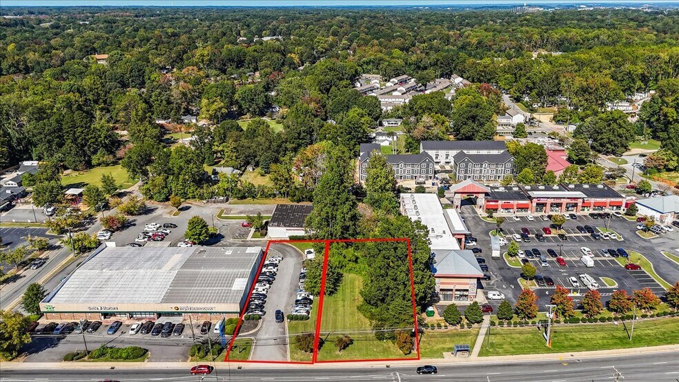 5005 N Tryon St, Charlotte, NC à vendre - Aérien – Image 2 sur 9