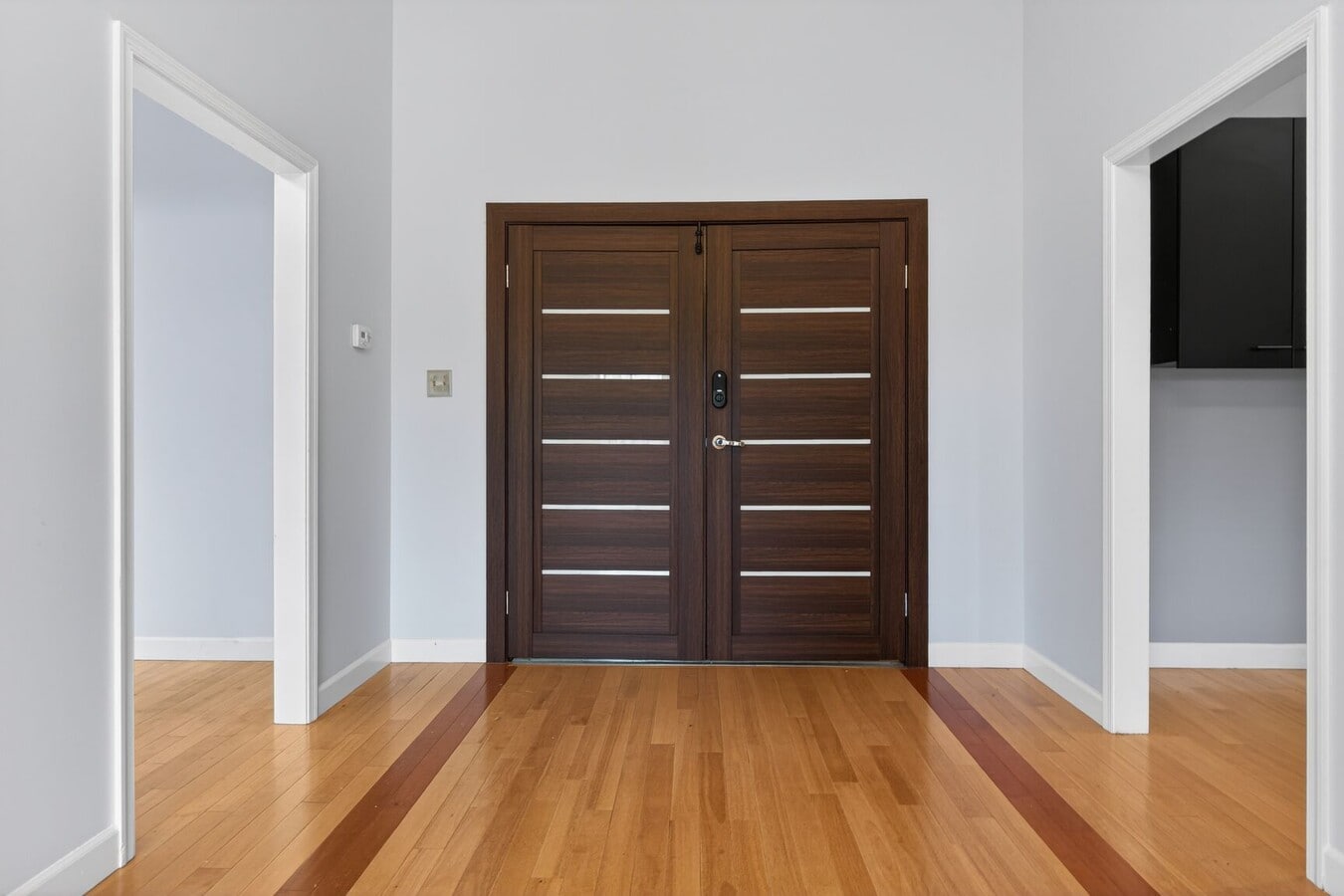 1146 Walker Rd, Great Falls, VA 22066 - Lot 1146-G - - Photo intérieure - Image 2 of 33