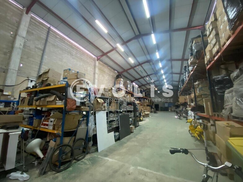 Local d'activités dans Bagnolet à vendre - Photo intérieure – Image 2 sur 16