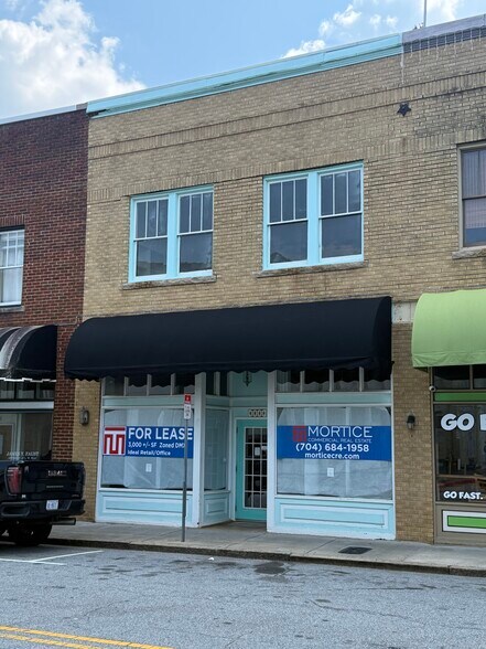 113 W Fisher St, Salisbury, NC à louer - Photo de l’immeuble – Image 2 sur 14