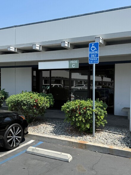 7801-7807 Telegraph Rd, Montebello, CA à louer - Photo de l’immeuble – Image 3 sur 15