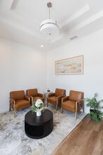 3951 Alma Rd, McKinney, TX à louer Hall d’entrée– Image 1 sur 10