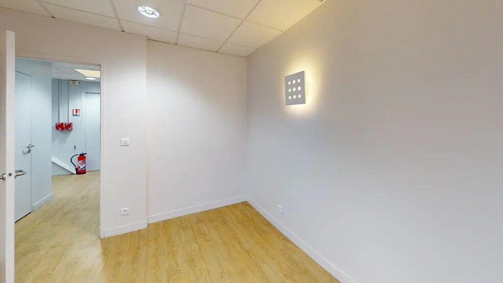 Bureau dans Le Havre à vendre - Photo de l’immeuble – Image 3 sur 4