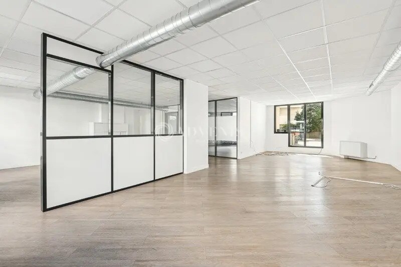 Bureau dans Boulogne-Billancourt à louer - Photo de l’immeuble – Image 3 sur 14