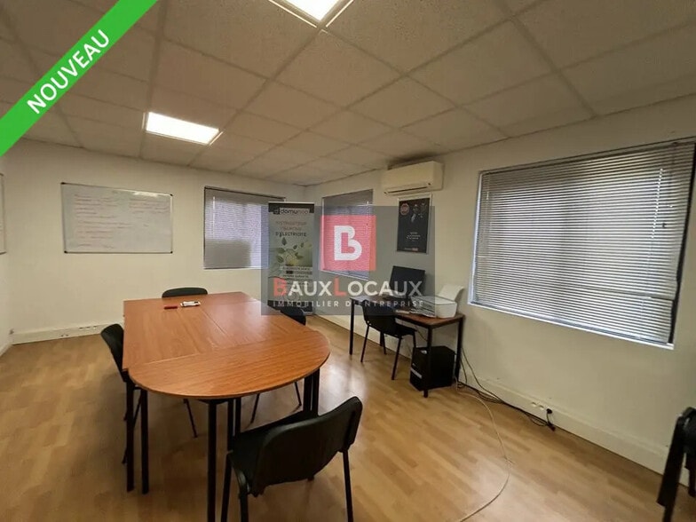 82 Rue D'espagne, Orange à louer - Photo de l’immeuble – Image 3 sur 6