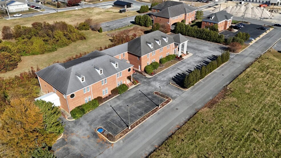 1 Silas Rd, Seaford, DE à vendre - Photo de l’immeuble – Image 2 sur 4