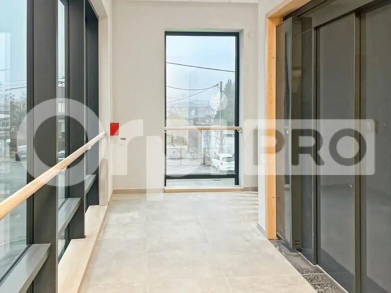 Bureau dans Arras à louer - Photo de l’immeuble – Image 2 sur 15